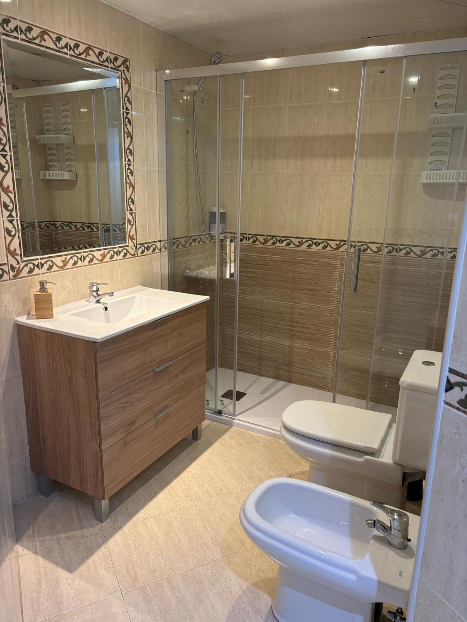 Wonderstays Apartamentos Maribel Малага Екстер'єр фото