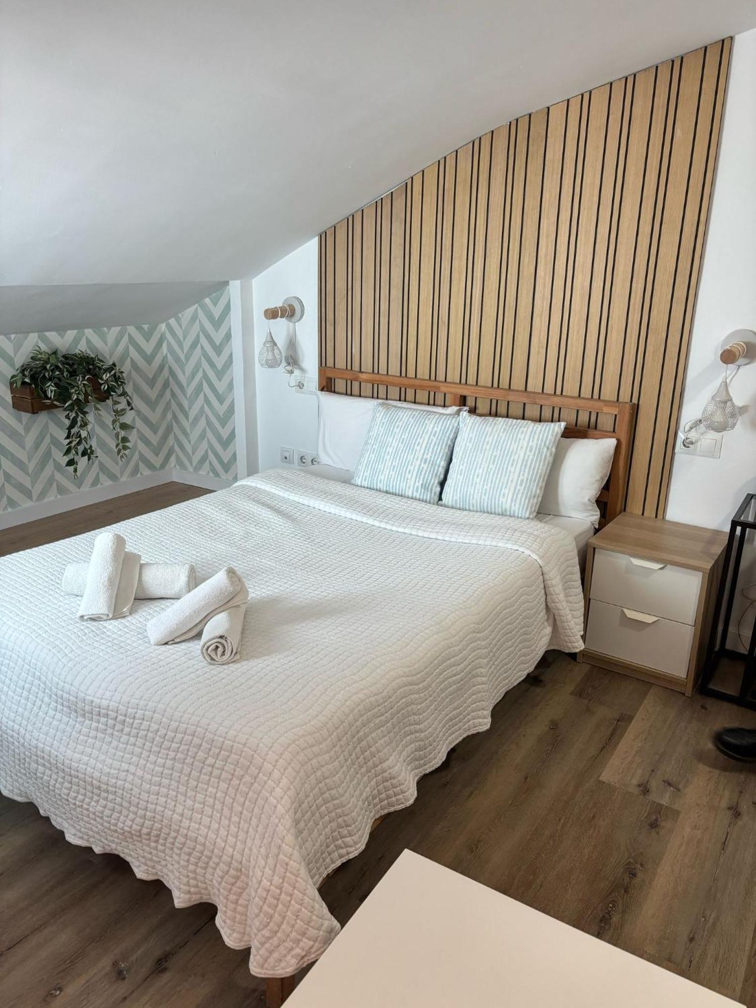 Wonderstays Apartamentos Maribel Малага Екстер'єр фото