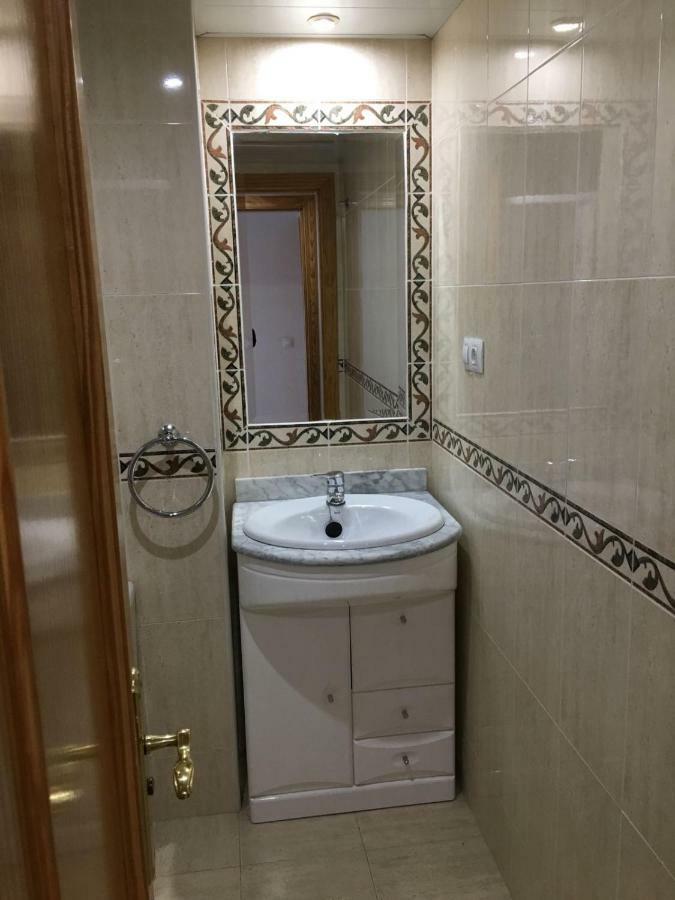 Wonderstays Apartamentos Maribel Малага Екстер'єр фото